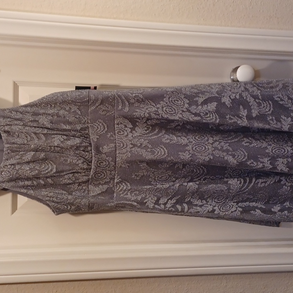 Gabby Skye Dress Size 10